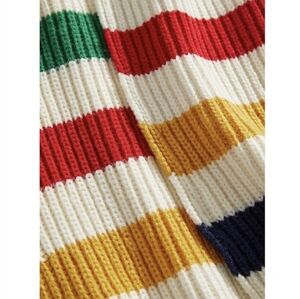 HBC wool blend knit scarf.